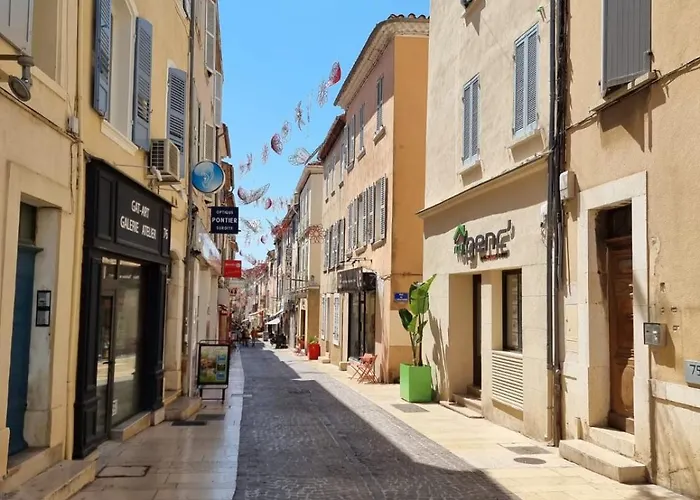 D'hotes Chante Cigale Panzió 3*