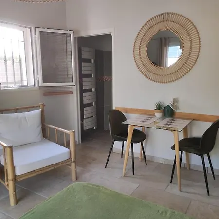 D'hotes Chante Cigale 3* Ла-Сьота