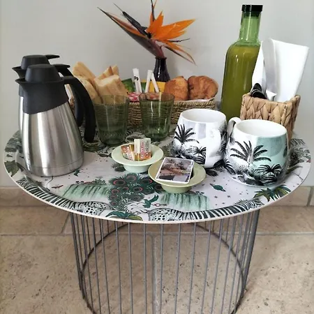 D'hotes Chante Cigale Отель типа 