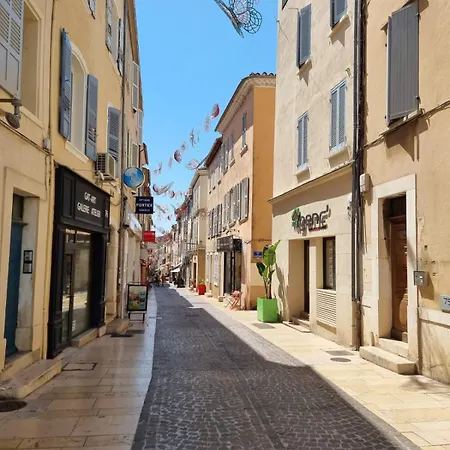 D'hotes Chante Cigale Отель типа 