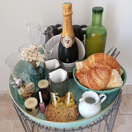 D'hotes Chante Cigale Отель типа 