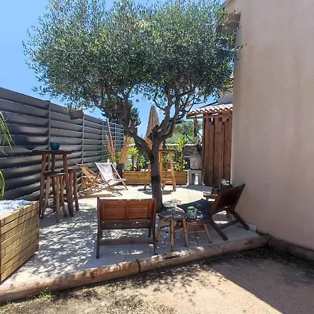 Bed & Breakfast D'hotes Chante Cigale 3*